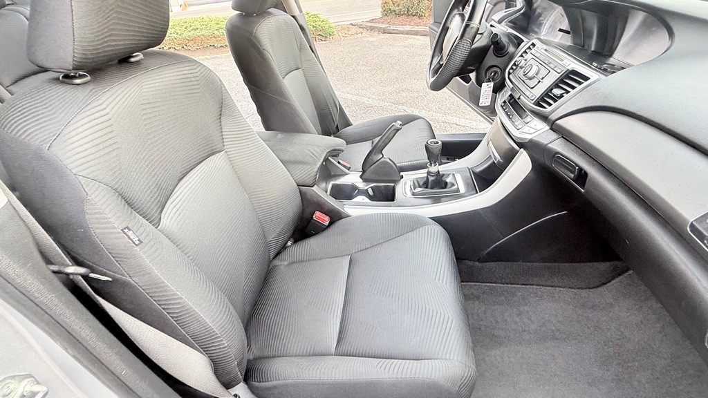 2015 Honda Accord Image 25