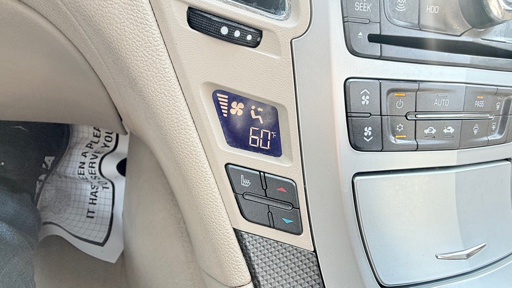 2008 Cadillac CTS Image 19