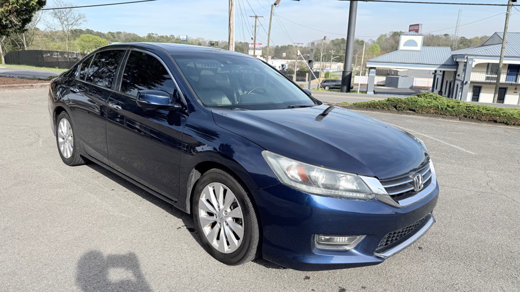 2013 Honda Accord Image 2