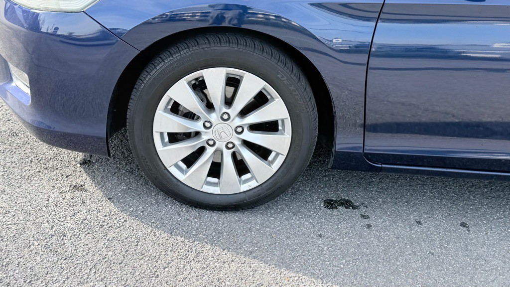 2013 Honda Accord Image 28