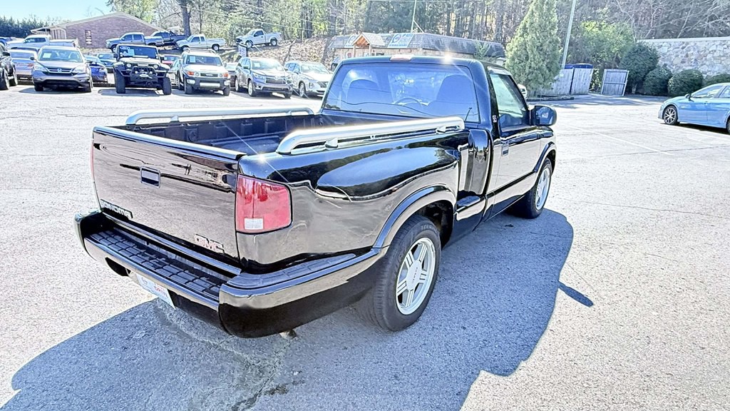 2000 GMC Sonoma Image 7