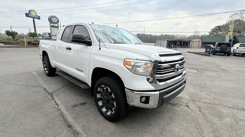 2016 Toyota Tundra Image 3