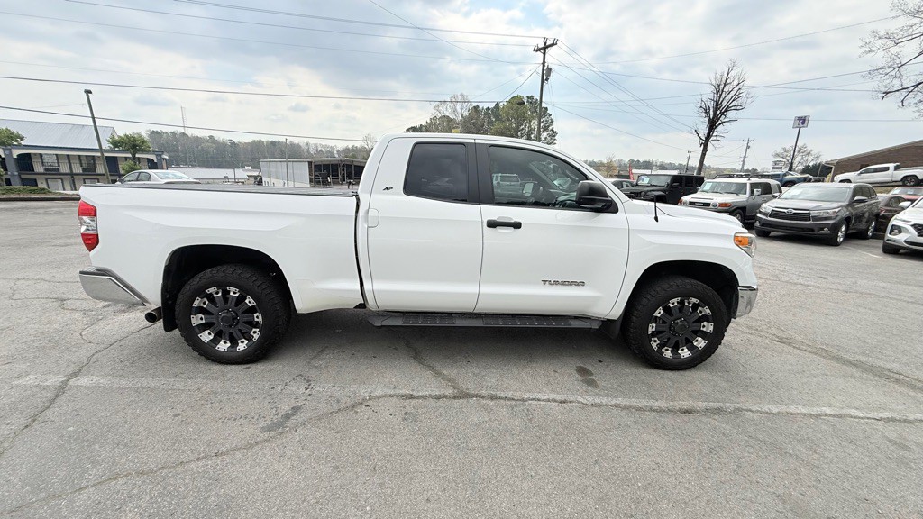 2016 Toyota Tundra Image 4