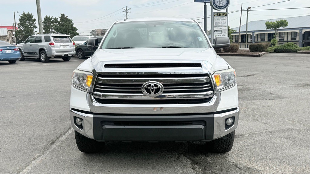 2016 Toyota Tundra Image 8