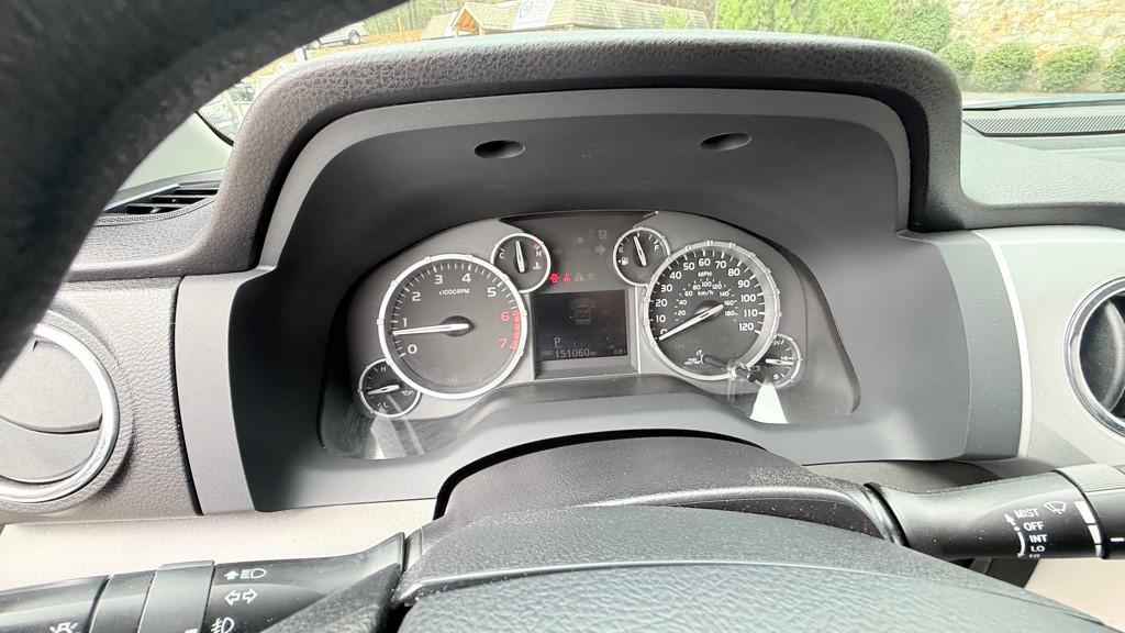 2016 Toyota Tundra Image 18