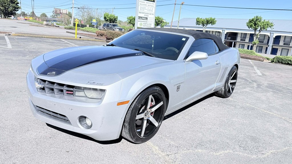 2011 Chevrolet Camaro Image 3