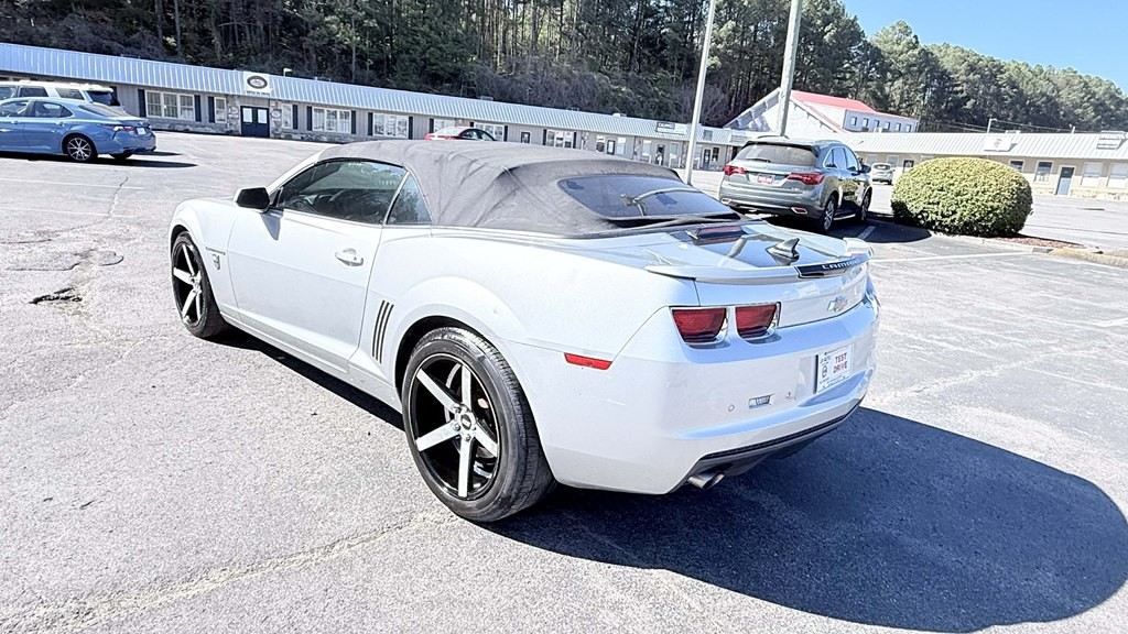 2011 Chevrolet Camaro Image 8