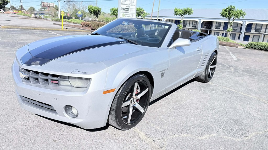 2011 Chevrolet Camaro Image 3