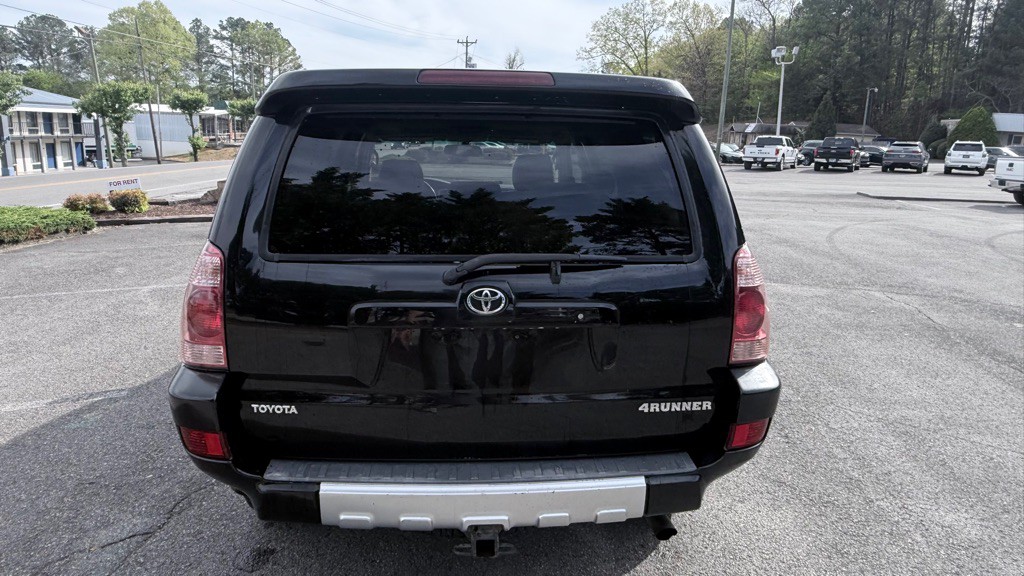 2004 Toyota 4Runner Image 8