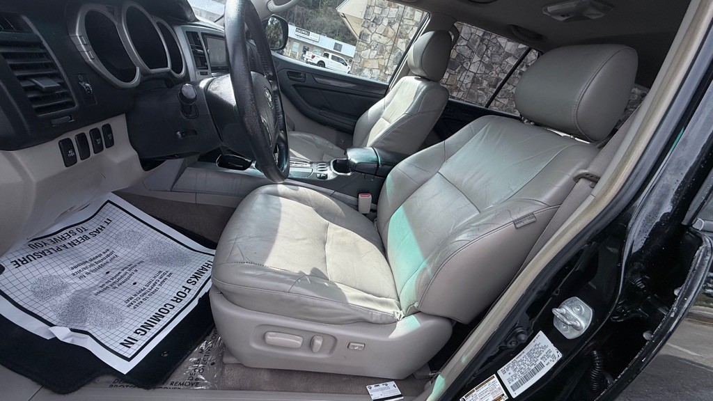 2004 Toyota 4Runner Image 11