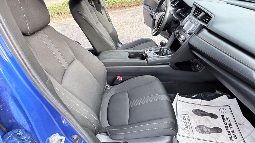 2017 Honda Civic Image 16