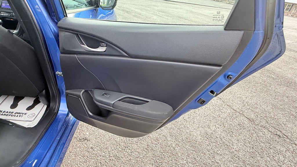 2017 Honda Civic Image 18