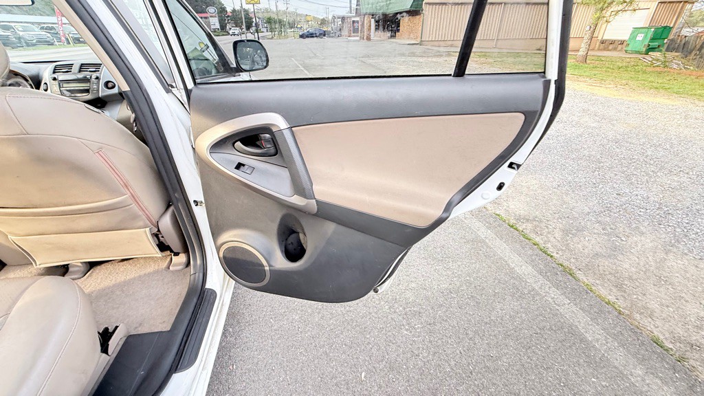 2008 Toyota Rav4 Image 17