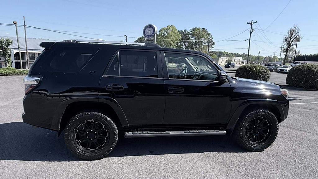 2019 Toyota 4Runner Image 4