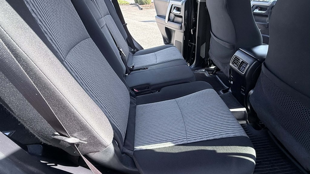 2019 Toyota 4Runner Image 17