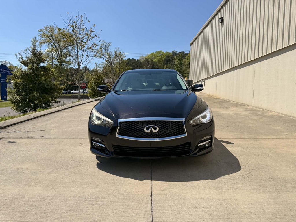 2015 INFINITI Q50 Image 2