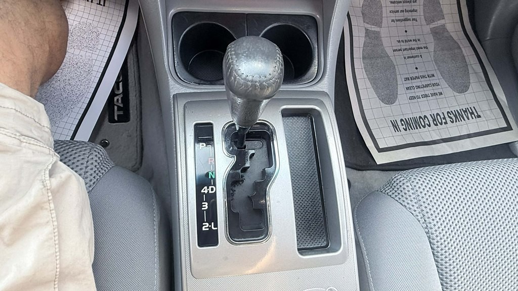 2011 Toyota Tacoma Image 11