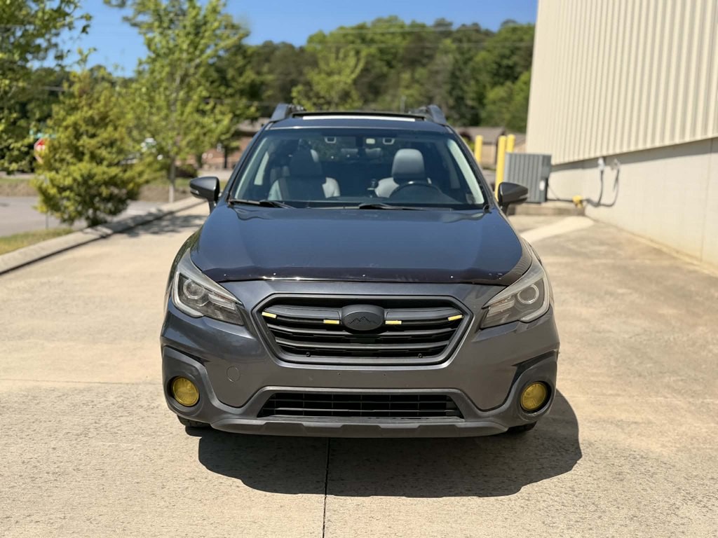 2018 Subaru Outback Image 2
