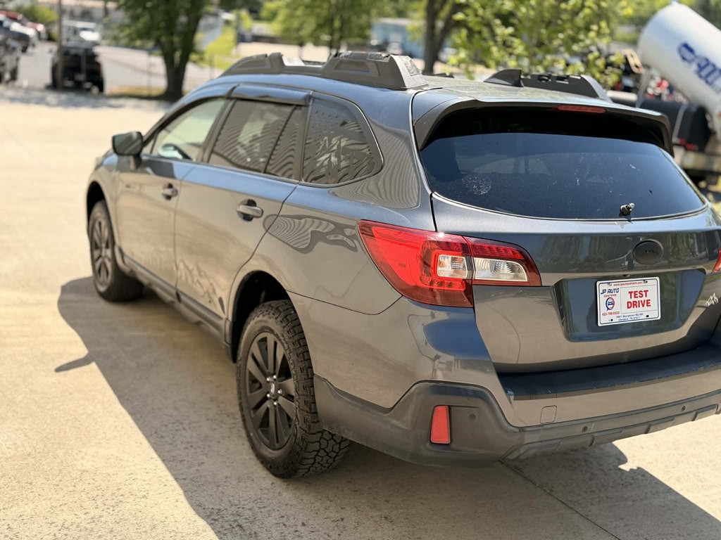 2018 Subaru Outback Image 6