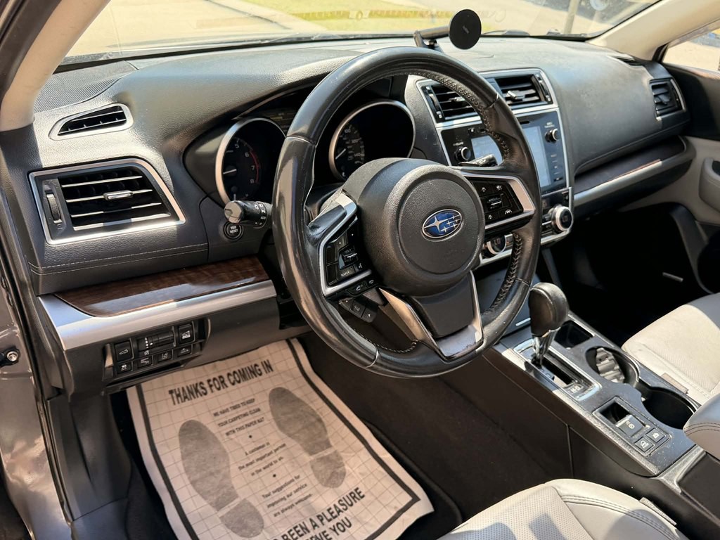 2018 Subaru Outback Image 16