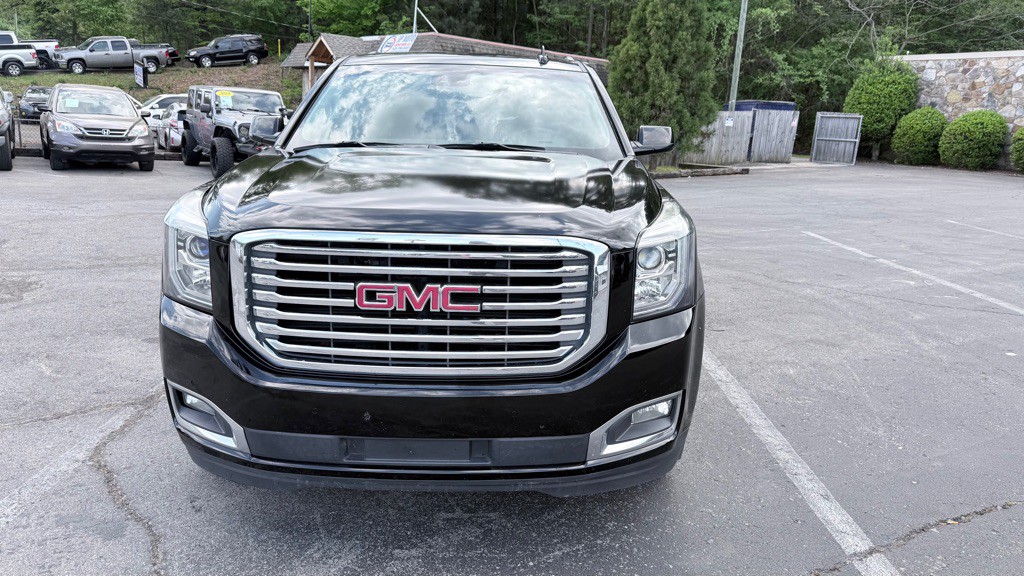 2017 GMC Yukon Image 3