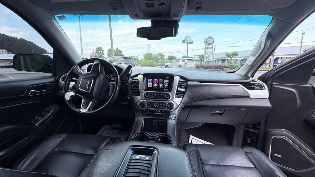2017 GMC Yukon Image 18