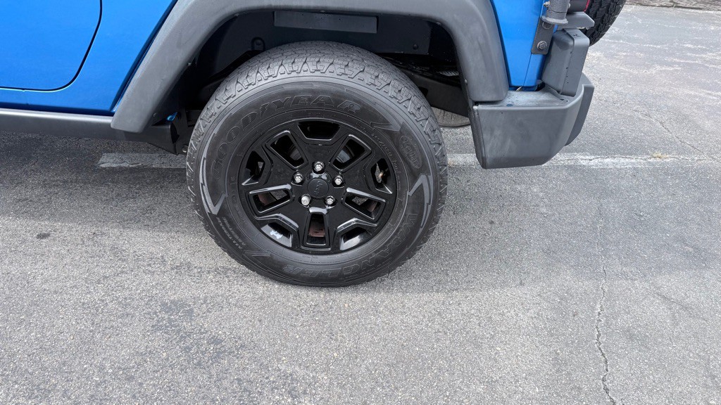 2016 Jeep Wrangler Image 19