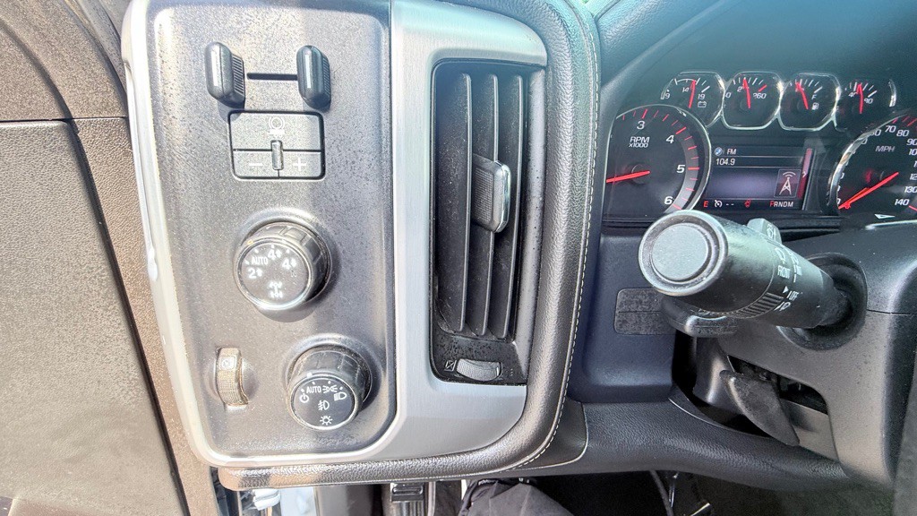 2015 GMC Sierra Image 15