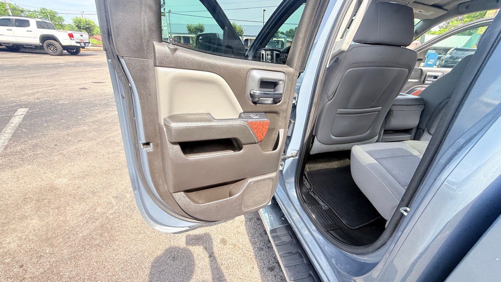 2015 GMC Sierra Image 26