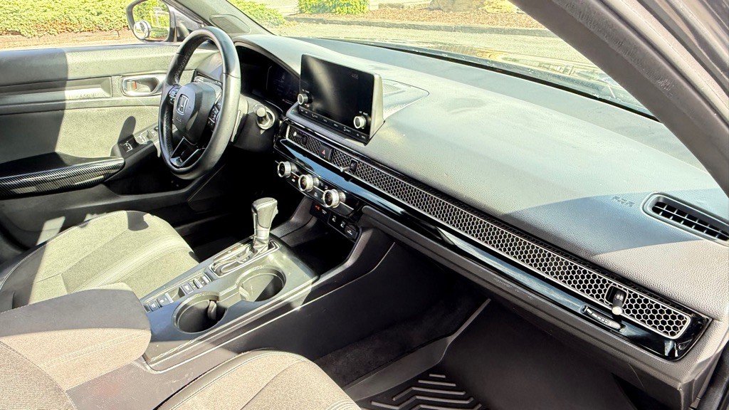 2025 Honda Civic Image 10