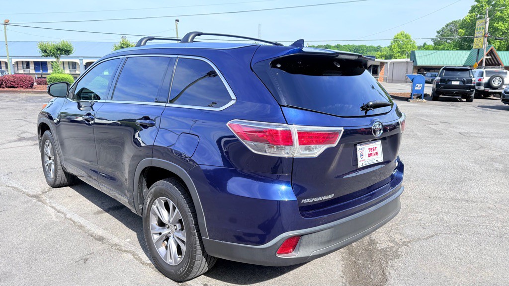 2014 Toyota Highlander Image 6