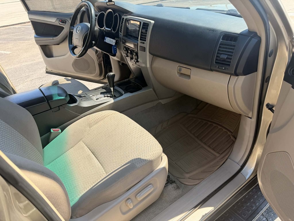 2007 Toyota 4Runner Image 17