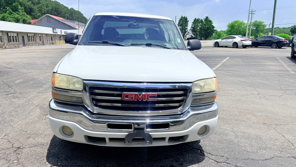 2003 GMC Sierra 1500 Image 2