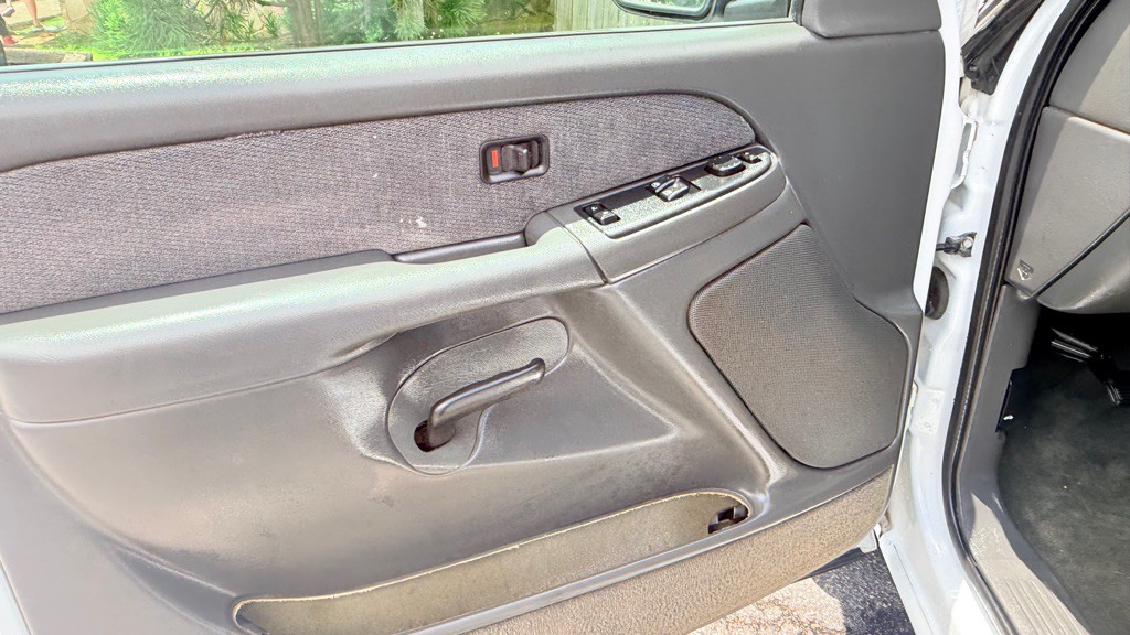 2003 GMC Sierra 1500 Image 16
