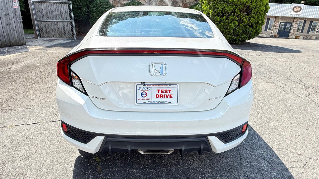 2019 Honda Civic Image 8
