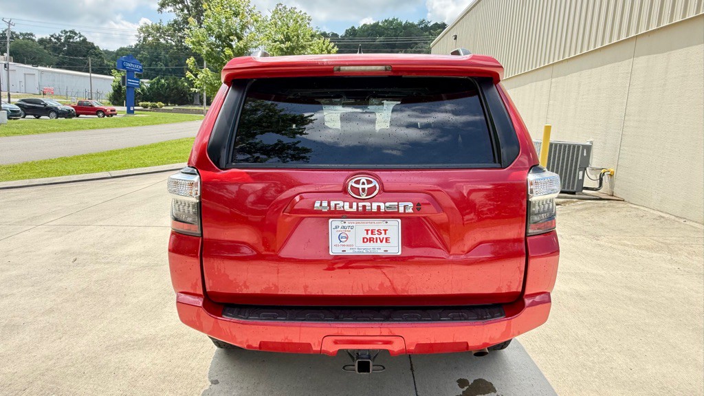 2020 Toyota 4Runner Image 7