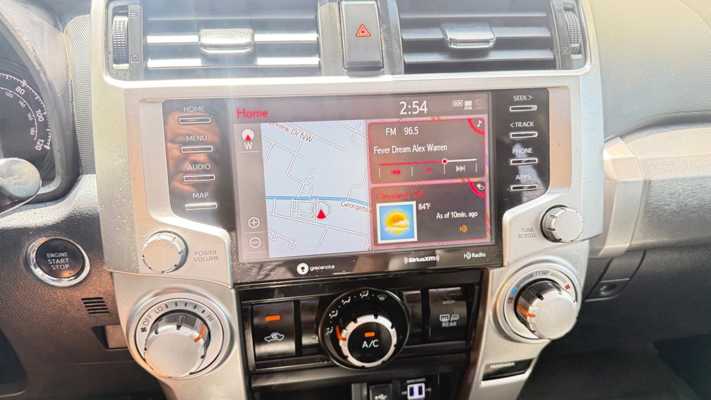 2020 Toyota 4Runner Image 19