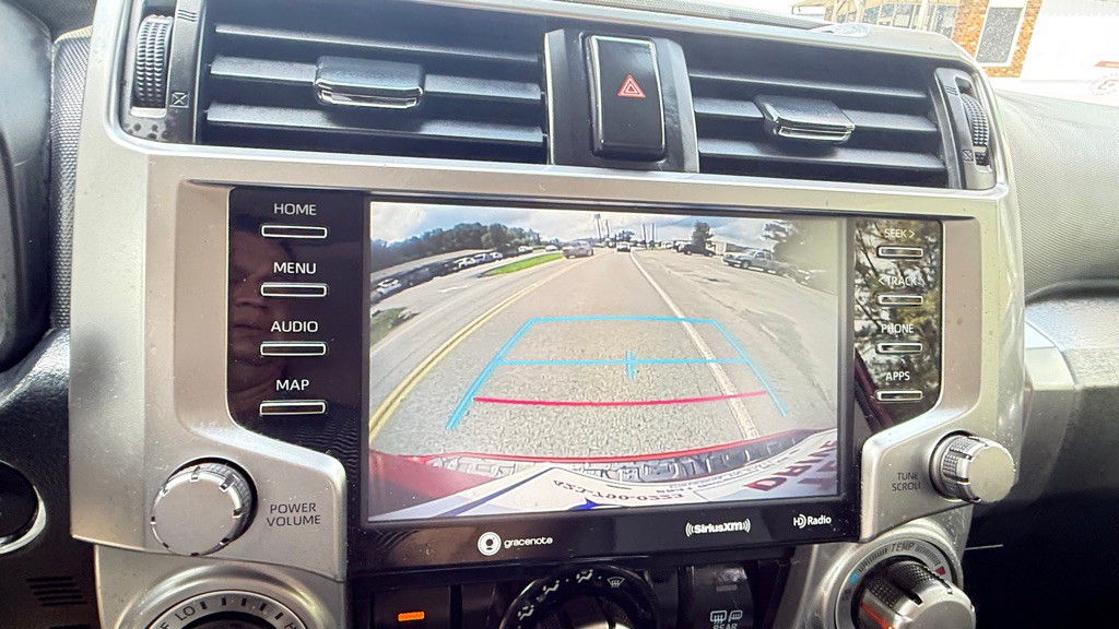 2020 Toyota 4Runner Image 28