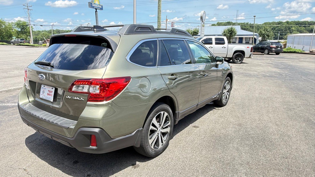 2018 Subaru Outback Image 4
