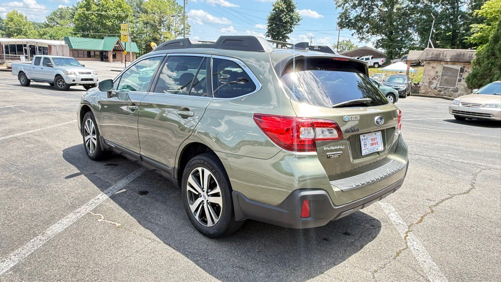 2018 Subaru Outback Image 7
