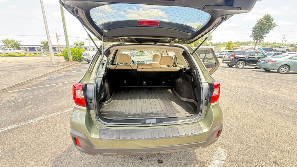 2018 Subaru Outback Image 12