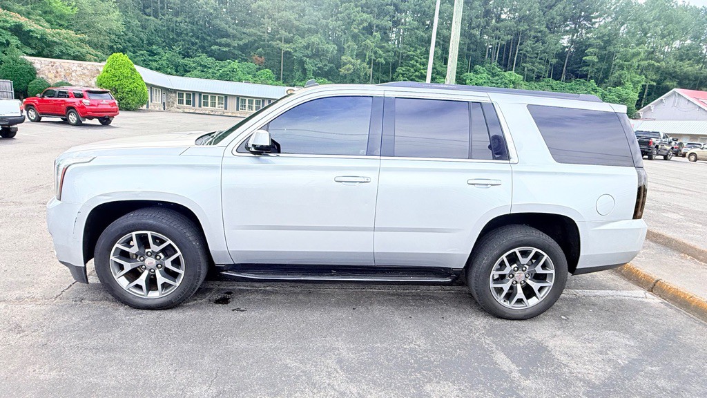 2015 GMC Yukon Image 2