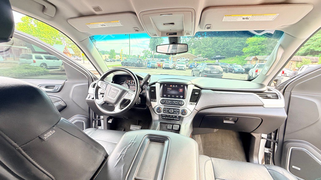 2015 GMC Yukon Image 18