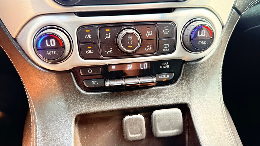 2015 GMC Yukon Image 22