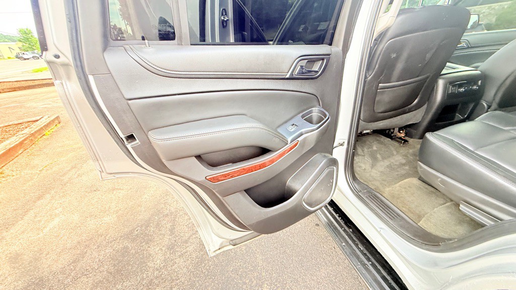 2015 GMC Yukon Image 27