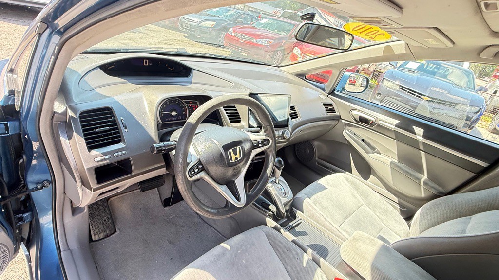 2010 Honda Civic Image 11