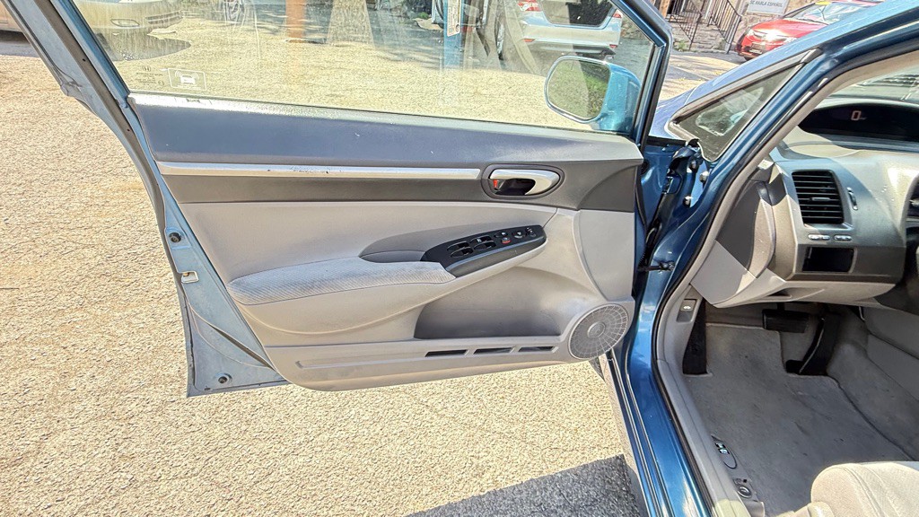 2010 Honda Civic Image 23