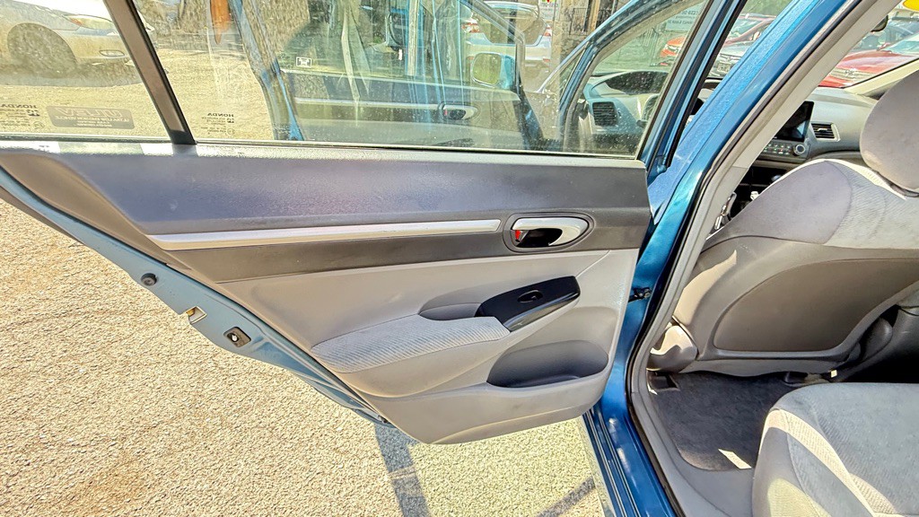 2010 Honda Civic Image 24