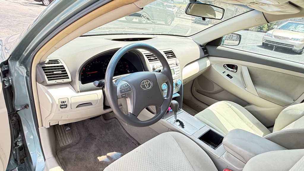 2007 Toyota Camry Image 10