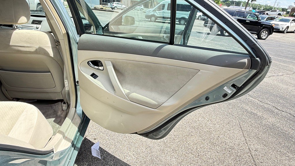 2007 Toyota Camry Image 19